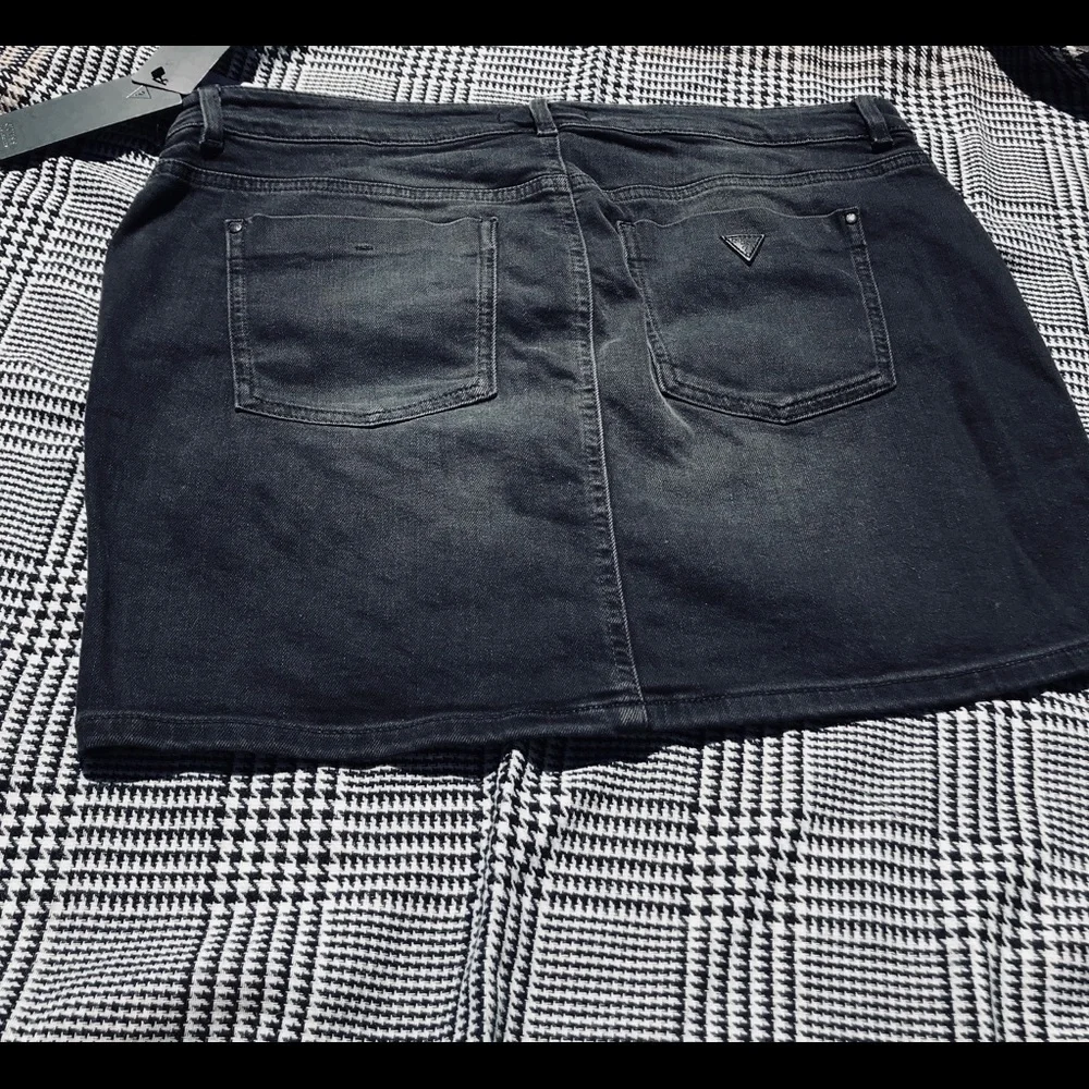Retro Black Dark Wash Denim Guess Biker Mini Skirt with Tags